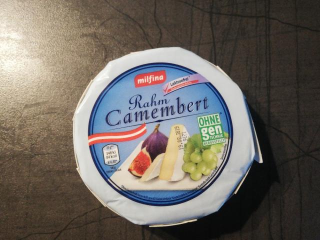 Camembert, 55% Fett i. Tr. von Laura Sophie | Hochgeladen von: Laura Sophie
