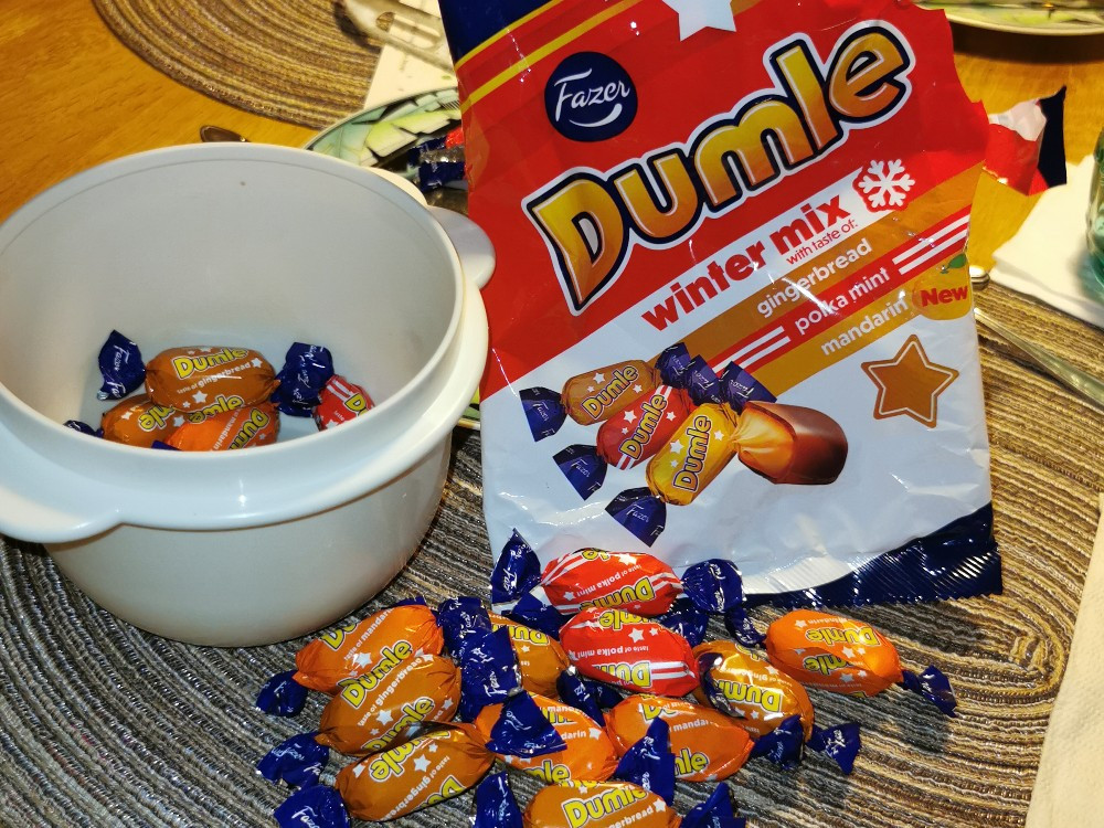 Hochgeladen von: Stella Falkenberg