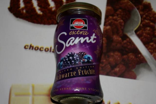 Schwartau Limit Edition, extra Samt schwarze Früchte | Hochgeladen von: Chivana