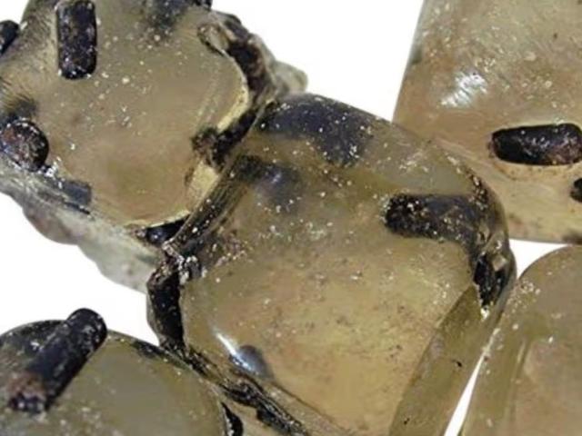 Hochgeladen von: fabiansurrey1981