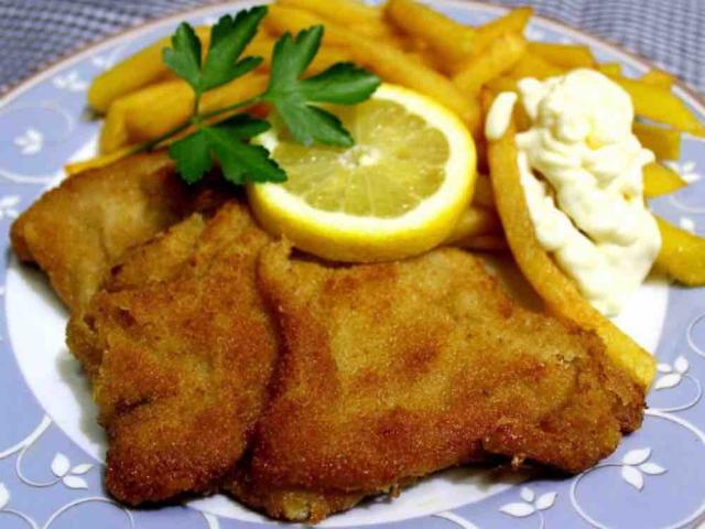 Wiener Schnitzel+Pommes von luvcarowithchoco | Uploaded by: luvcarowithchoco