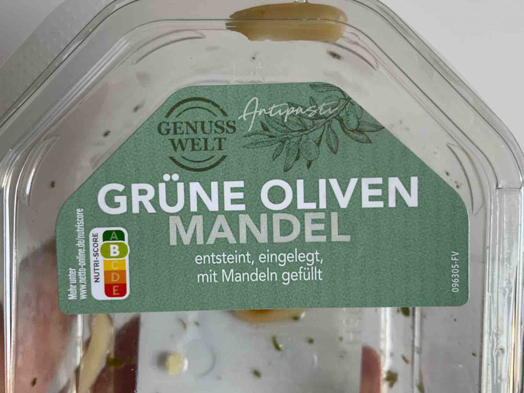 Grüne Oliven entsteint, eingelegt, mit Mandeln gefüllt von emodi | Hochgeladen von: emodi