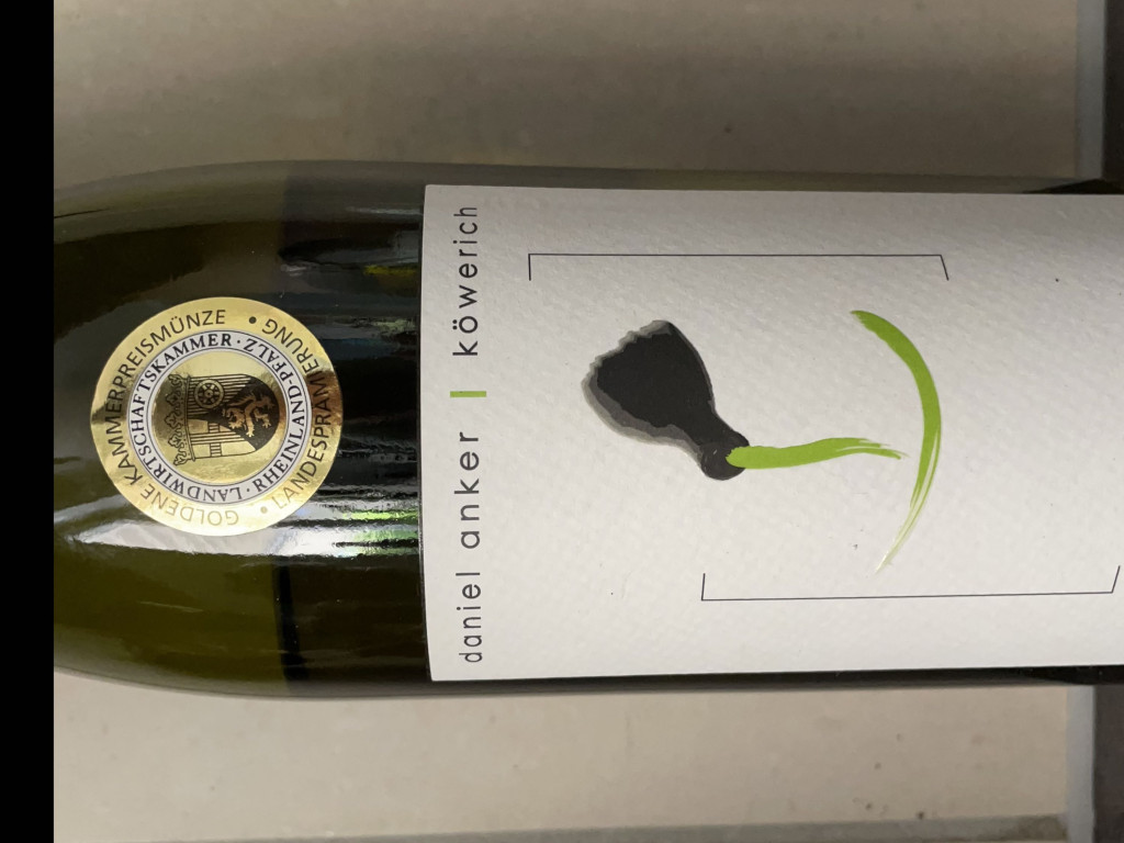 Riesling trocken, Alte Reben Ernte 2022 von Moselsternchen | Hochgeladen von: Moselsternchen Riesling trocken, Alte Reben Ernte 2022 von Moselsternchen | Hochgeladen von: Moselsternchen
