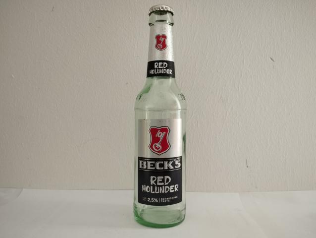 Becks Black Currant, Bier und Erfrischungsgetränk mit Cassis | Hochgeladen von: micha66/Akens-Flaschenking