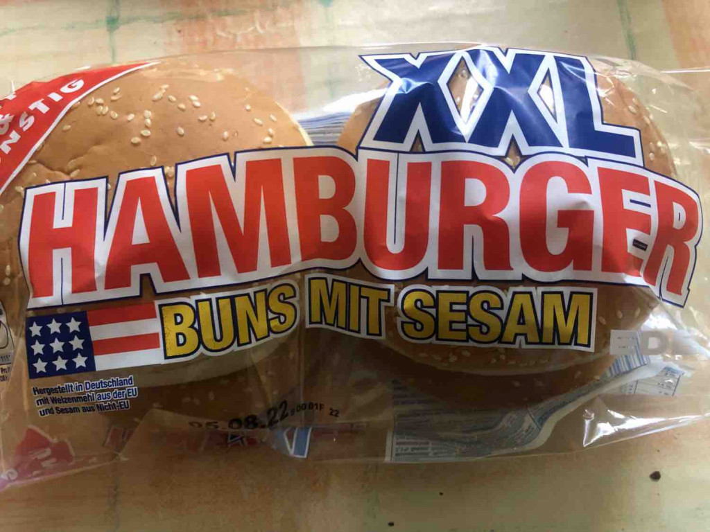 XXL Hamburger Buns, mit Sesam von Chris2020 | Hochgeladen von: Chris2020