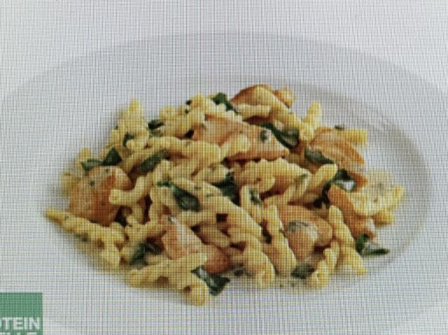 Hochgeladen von: Elii