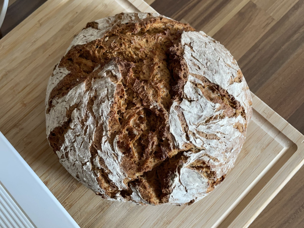Hochgeladen von: leoliee