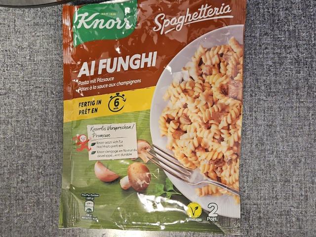 Hochgeladen von: redhook Hochgeladen von: redhook