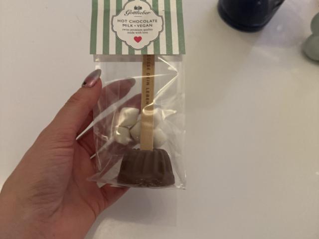 Hochgeladen von: Angiilein