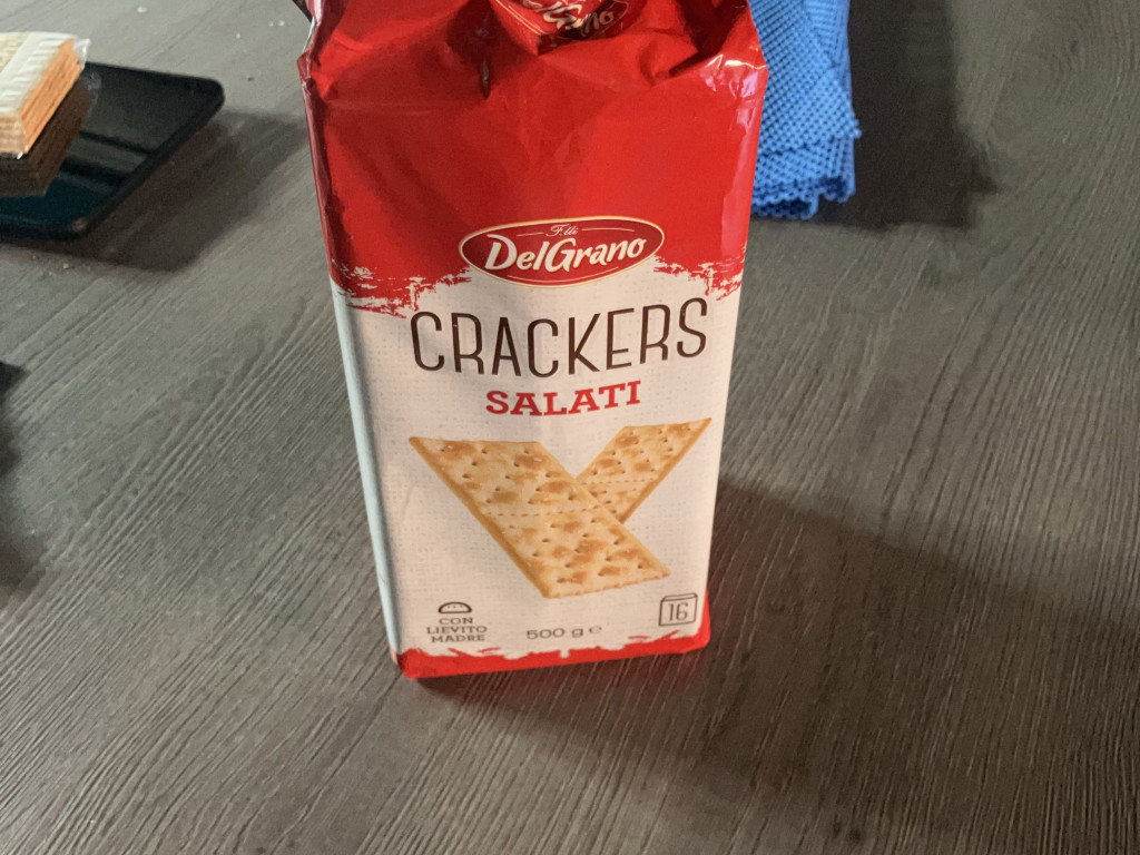 crackers by MattiaFrascari | Hochgeladen von: MattiaFrascari crackers by MattiaFrascari | Hochgeladen von: MattiaFrascari