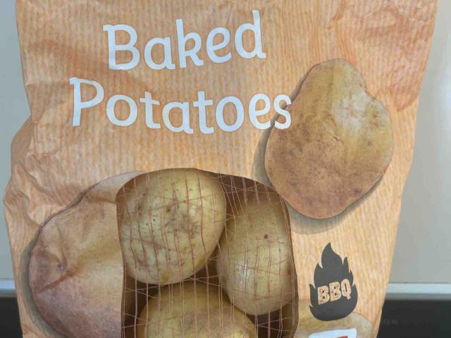 Baked Potatoes (uncooked) by NWCLass | Hochgeladen von: NWCLass