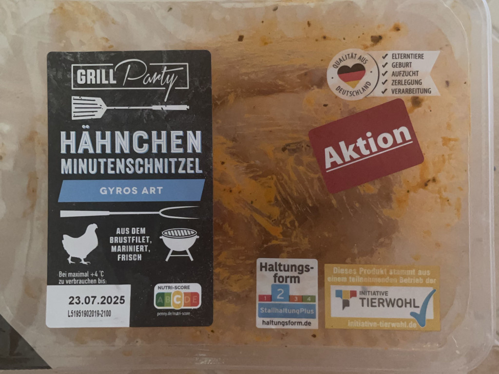 Hochgeladen von: azAZ9 Hochgeladen von: azAZ9