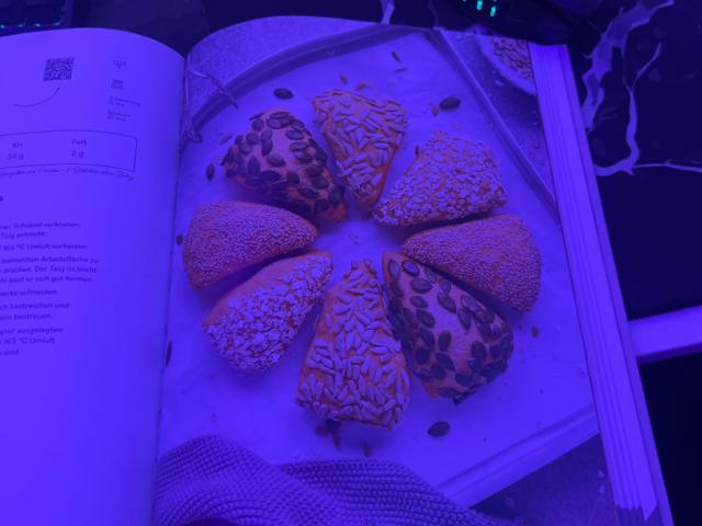 Hochgeladen von: Maintanck Hochgeladen von: Maintanck