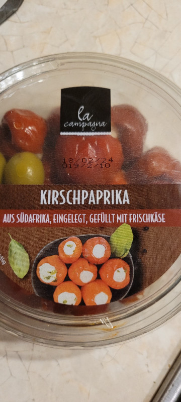 Kirschpaprika, Aus Südafrika, eingelegt, gefüllt mit Frischkäse  | Hochgeladen von: lineu03338
