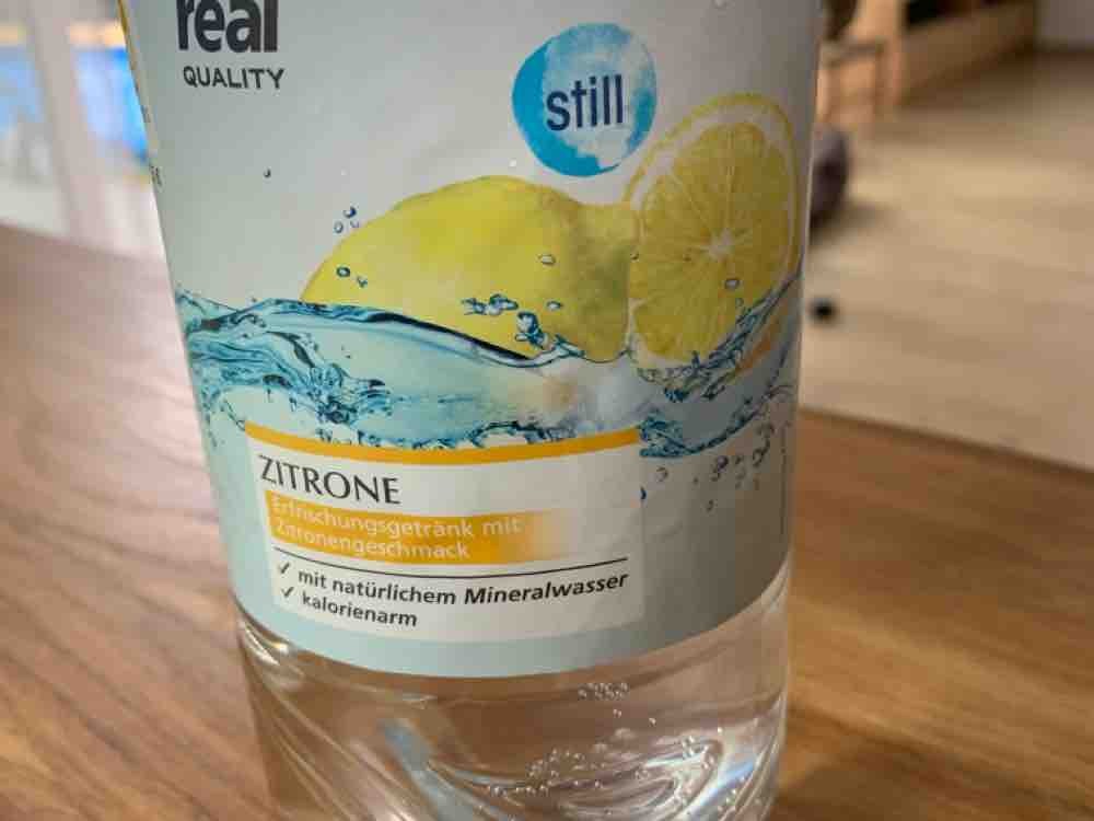 Natürliches Mineralwasser, Zitrone von andyi24 | Hochgeladen von: andyi24
