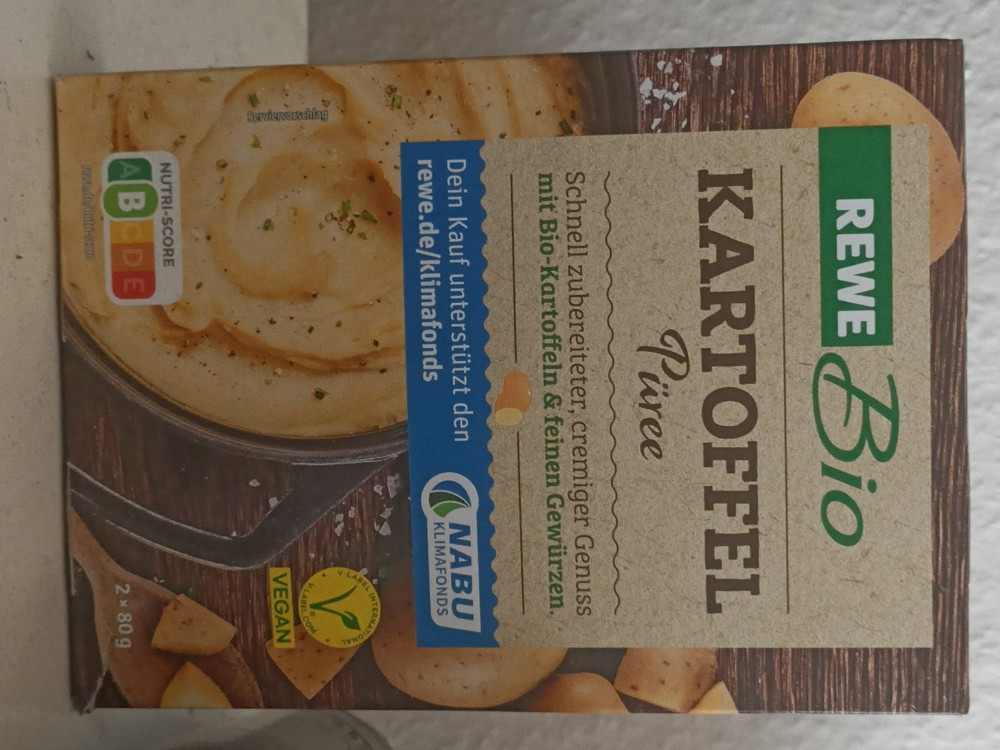 Hochgeladen von: kittyy++