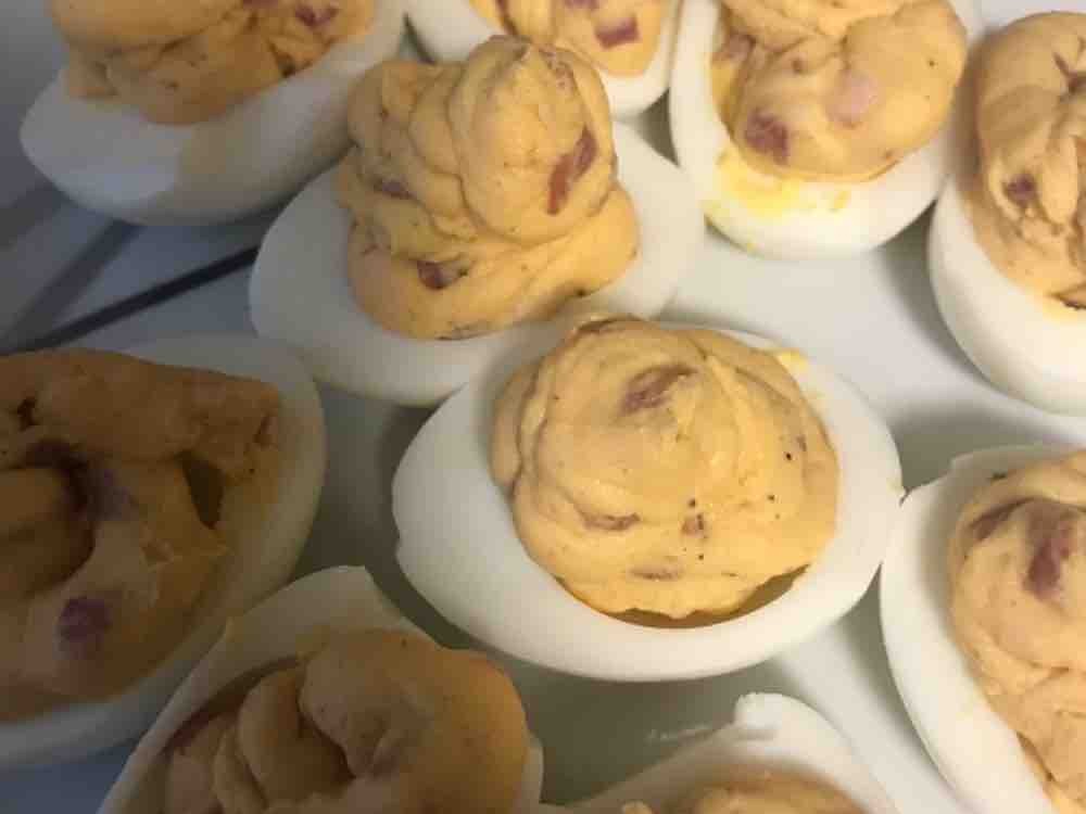 gefüllte eier, Mascarpone Butter Senf Tomatenmark Gewürze von ju | Hochgeladen von: julianeLena