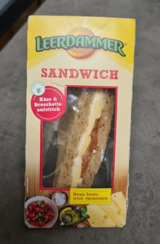 Leerdammer Sandwich, (Käse & Bruchettaaufstrich) von blackmo | Hochgeladen von: blackmoonlight25gmx.de
