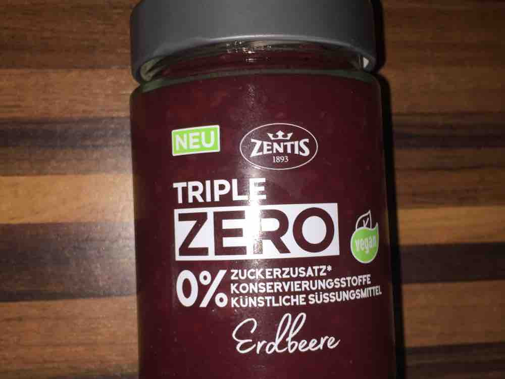 Triple Zero, Erdbeere von stellalost | Hochgeladen von: stellalost
