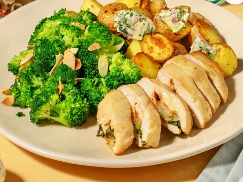 Hello Fresh Hähnchenbrust mit Würziger Bärlauch-Füllung von Tama | Hochgeladen von: Tamara97s Hello Fresh Hähnchenbrust mit Würziger Bärlauch-Füllung von Tama | Hochgeladen von: Tamara97s