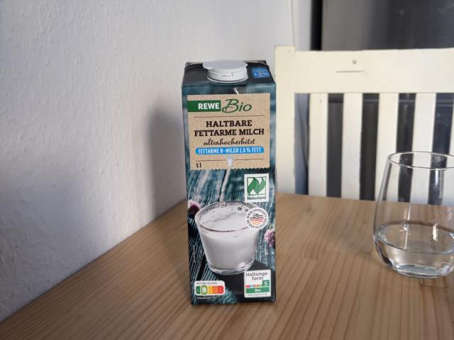 Hochgeladen von: Lutaaas