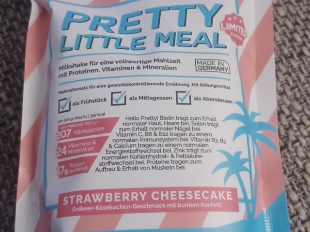 Pretty Little Meal, Strawberry Cheesecake von denise1994 | Hochgeladen von: denise1994 Pretty Little Meal, Strawberry Cheesecake von denise1994 | Hochgeladen von: denise1994