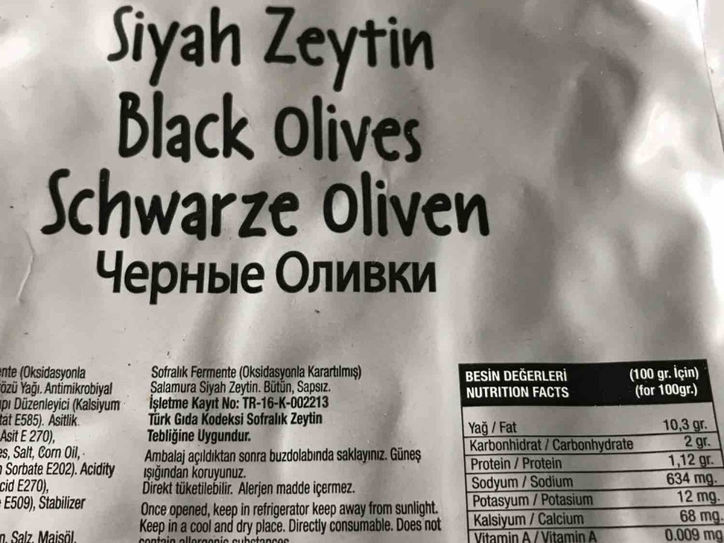 Oliven schwarz mit Stein von mgb | Hochgeladen von: mgb