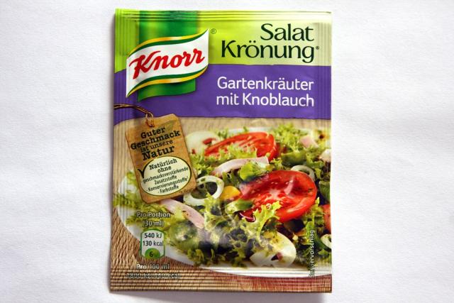 Salatkrönung Gartenkräuter mit Knoblauch | Hochgeladen von: nette75
