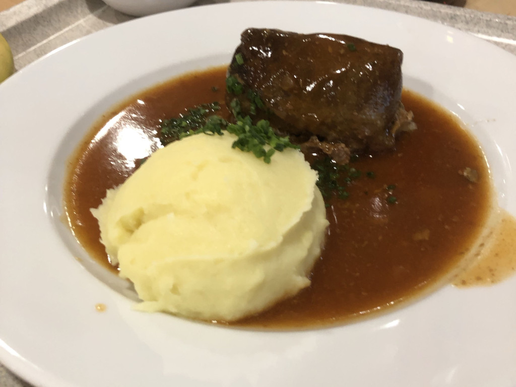 Hochgeladen von: Rummel Hochgeladen von: Rummel