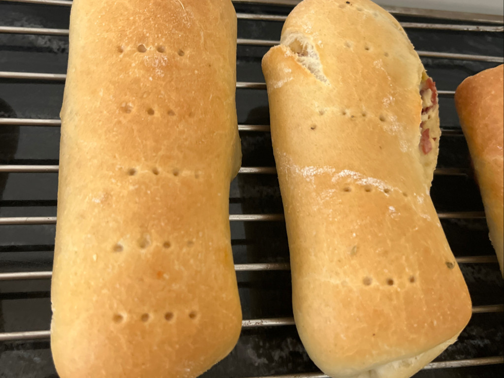 Pizzastangerl von SabineJantsch | Hochgeladen von: SabineJantsch Pizzastangerl von SabineJantsch | Hochgeladen von: SabineJantsch
