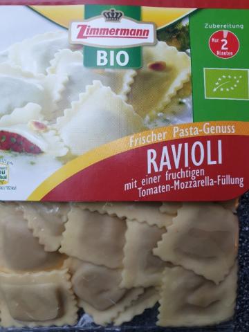 Ravioli, mit fruchtiger Tomaten Mozzarella Füllung von melissasc | Hochgeladen von: melissaschweize901