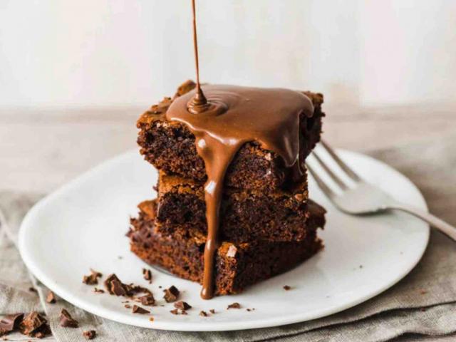 ein Brownie von aliverend | Hochgeladen von: aliverend ein Brownie von aliverend | Hochgeladen von: aliverend