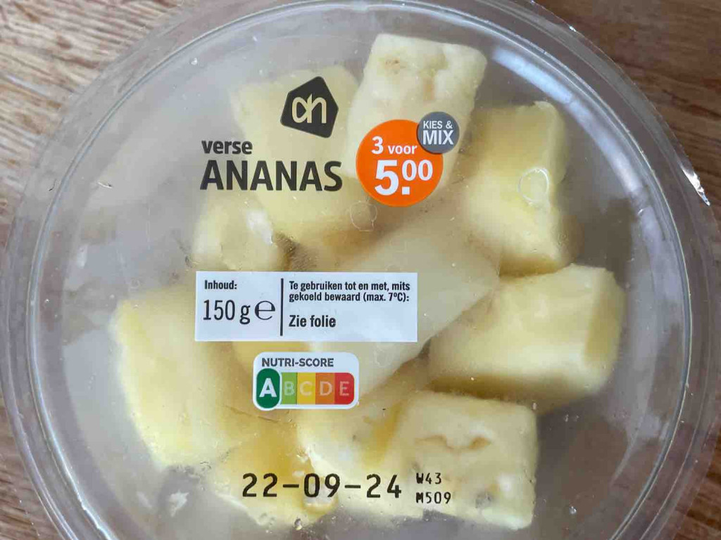 Verse Ananas by nicfleer | Hochgeladen von: nicfleer