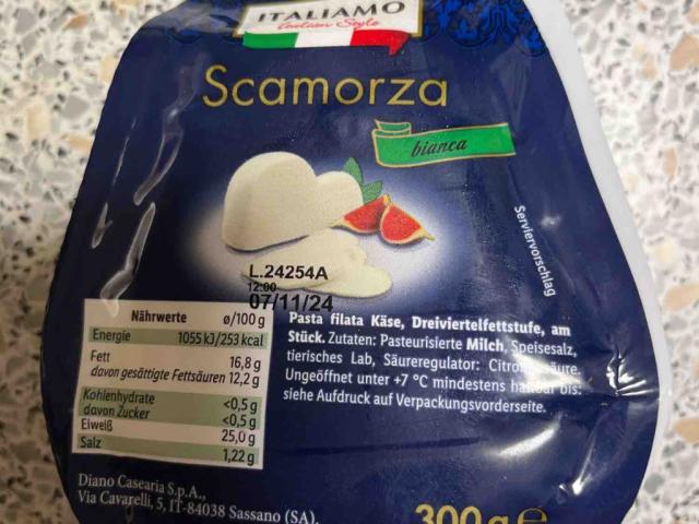 Scamorza, Bianca von Kevlar | Hochgeladen von: Kevlar