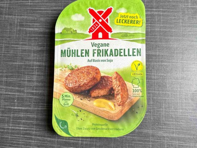 Vegane Mühlen Frikadellen by DeathBloodqueen | Uploaded by: DeathBloodqueen