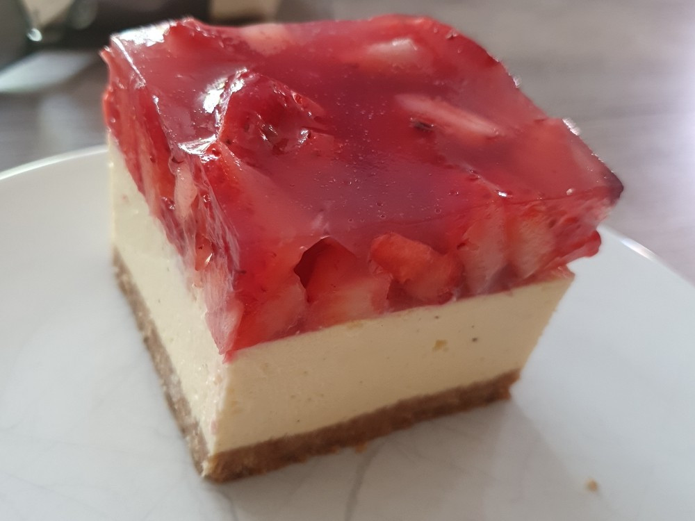Erdbeer Cheesecake, Seli von MauriceFazio99 | Hochgeladen von: MauriceFazio99 Erdbeer Cheesecake, Seli von MauriceFazio99 | Hochgeladen von: MauriceFazio99
