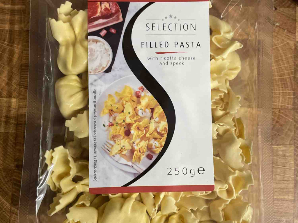 filled Pasta, with ricotta cheese and speck von mat0 | Hochgeladen von: mat0