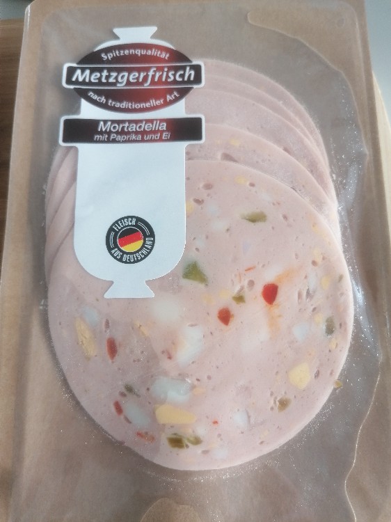 Mortadella, Mit Paprika und Eu von Kevofdeath | Hochgeladen von: Kevofdeath