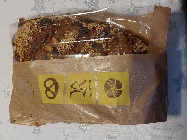 Hochgeladen von: J_Sch