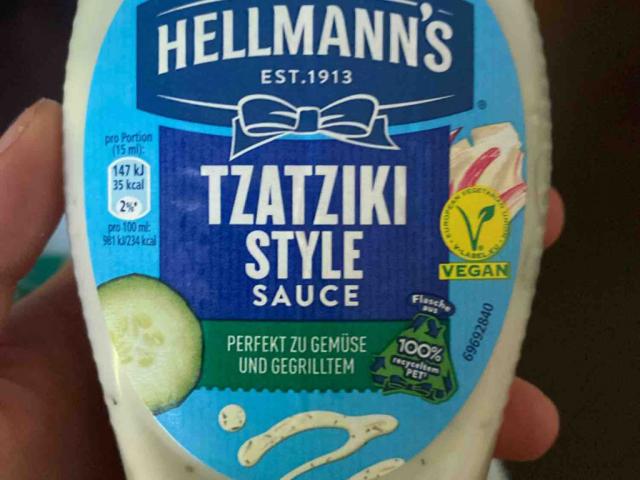 tzatziki style sauce, vegan by yeehaw123 | Uploaded by: yeehaw123