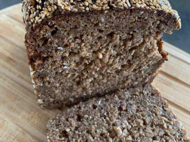 Maries Vollkornbrot von BossiHossi | Hochgeladen von: BossiHossi