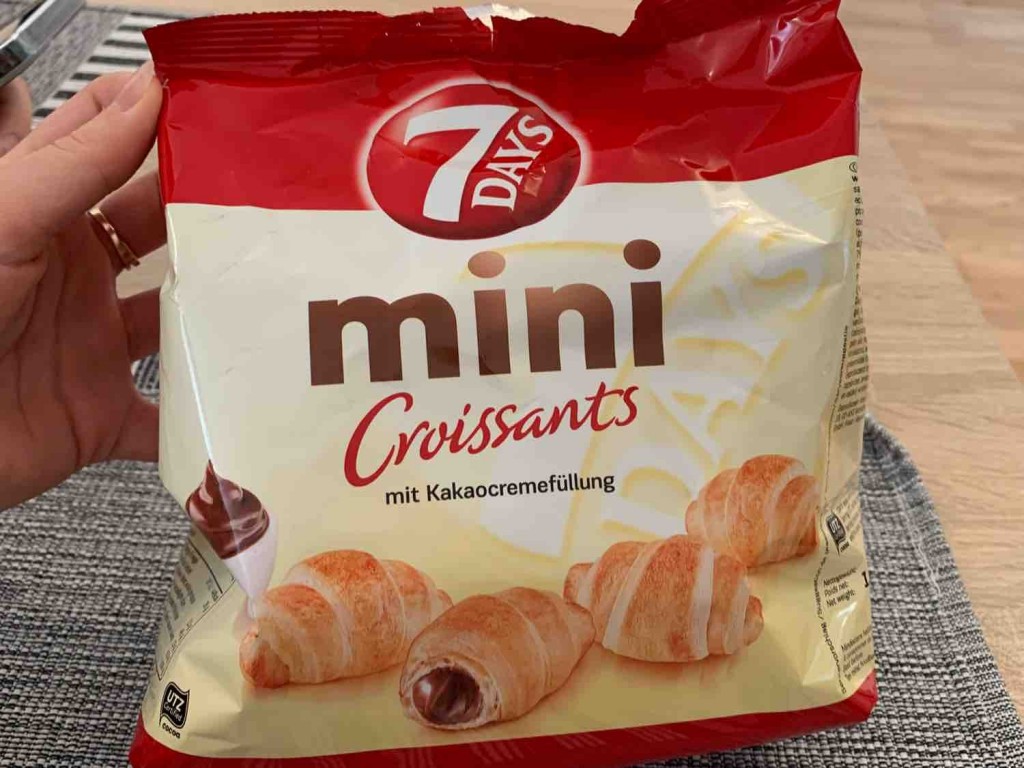 Mini Croissants, cocoa cream von Neo02 | Hochgeladen von: Neo02