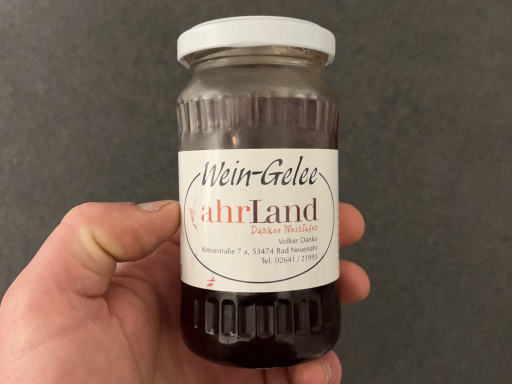 Hochgeladen von: Chrisbee86