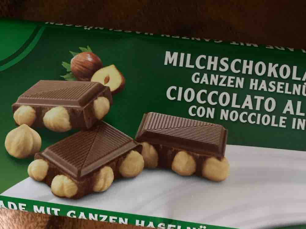 Nuss-Milchschokolade, mit ganzen Nüssen von Scout | Hochgeladen von: Scout