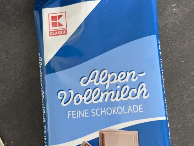 Alpen-Vollmilch FEINE SCHOKOLADE von emilymalner | Hochgeladen von: emilymalner