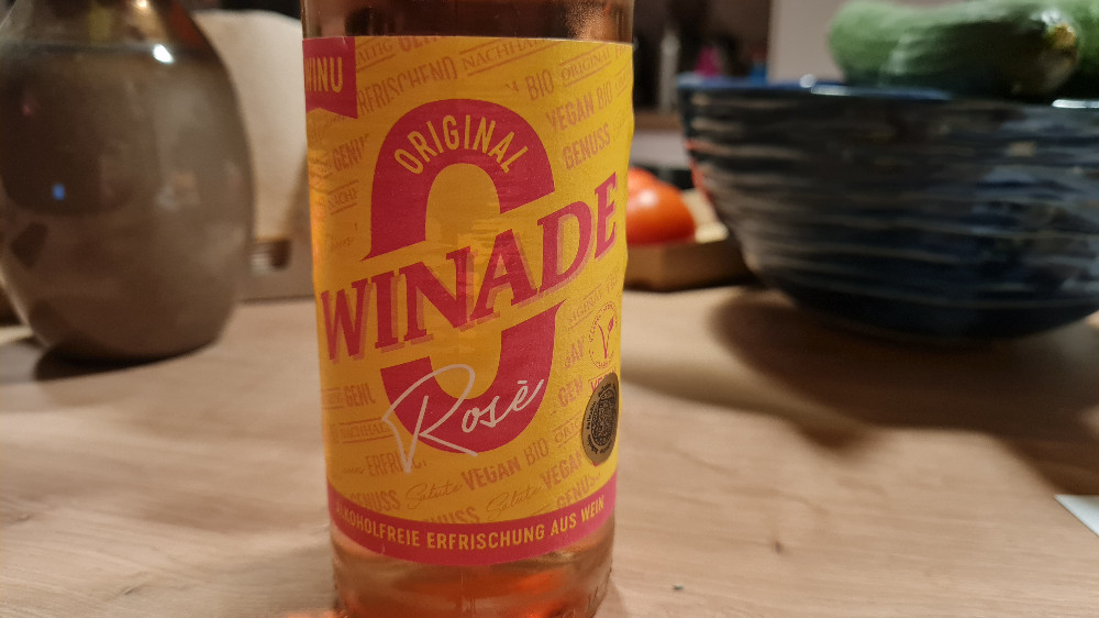 Winade, Rose alkoholfrei von janafddb2000 | Hochgeladen von: janafddb2000