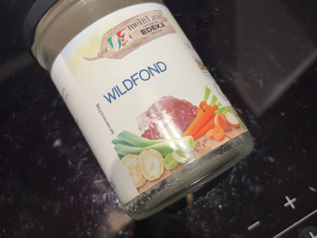 Hochgeladen von: AniW84