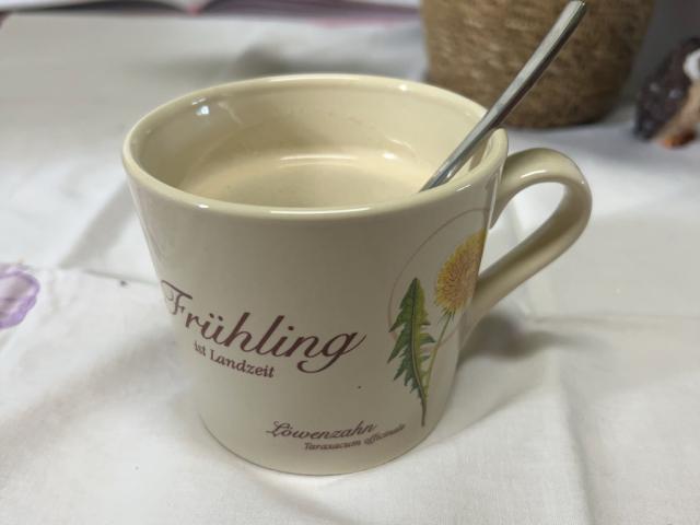 Café Crema mit Milch & Zucker von tinschgi | Hochgeladen von: tinschgi Café Crema mit Milch & Zucker von tinschgi | Hochgeladen von: tinschgi
