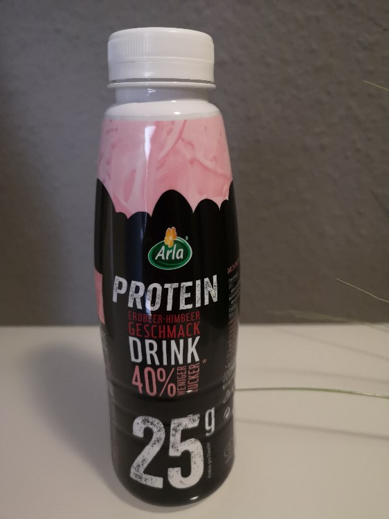 Protein Drink  Erdbeer -Himbeer, 40% weniger Zucker  von melichi | Hochgeladen von: melichinchiz
