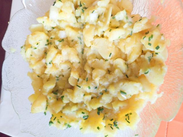 Kartoffelsalat mit Essig und Öl von arturrachner181 | Hochgeladen von: arturrachner181